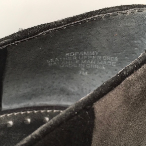 Bandolino Pammy Suede Leather Heels - Picture 7 of 7